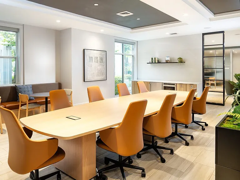 Lounge with co-working space