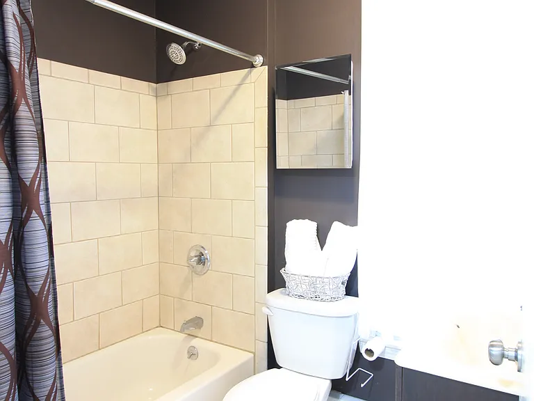 7 Maple Pl #1 — Photo 5