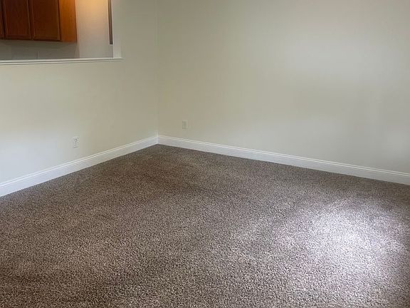 4th image of 4813 White Poplar Way