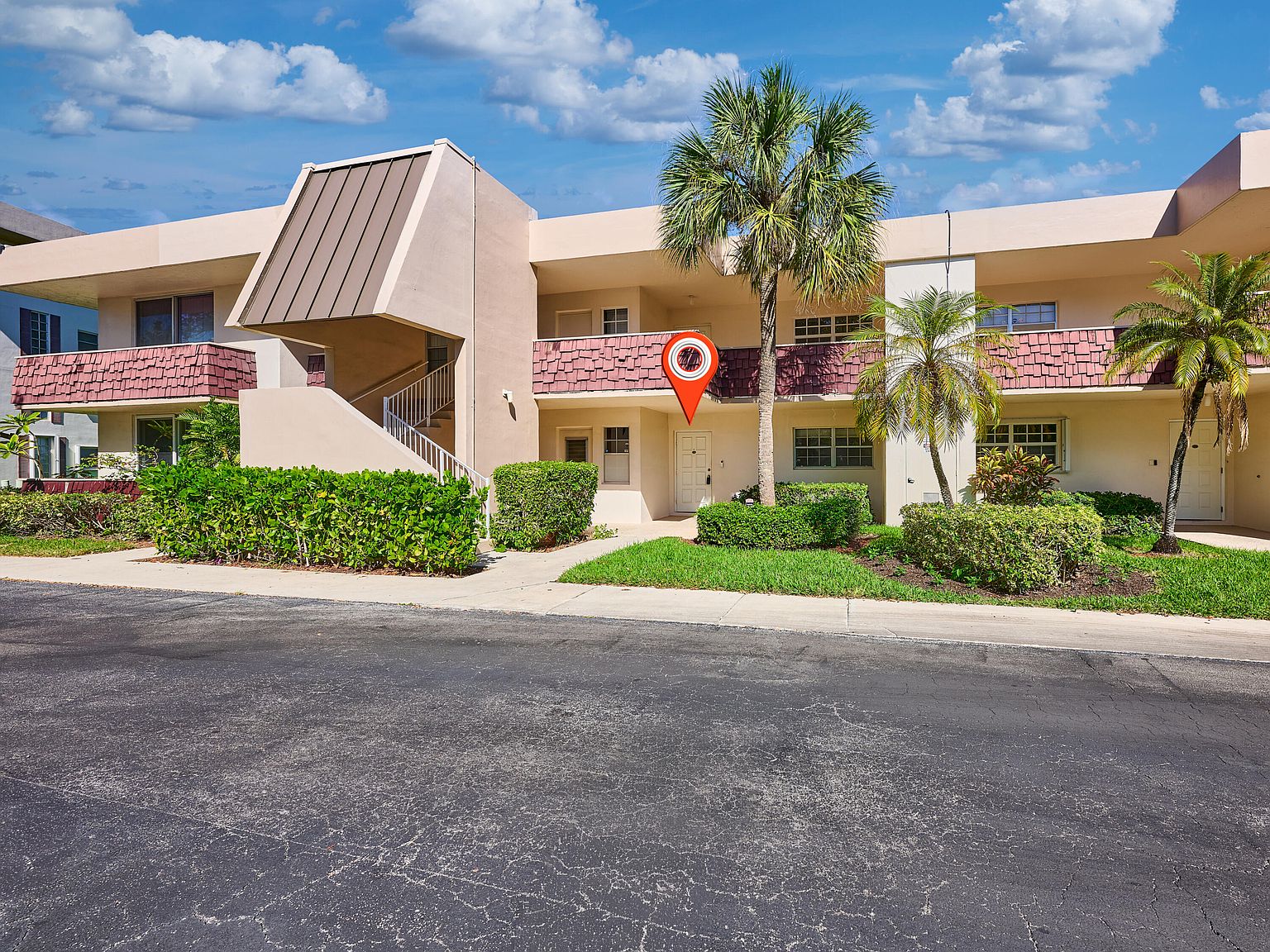 3001 S Palm Aire Drive #107