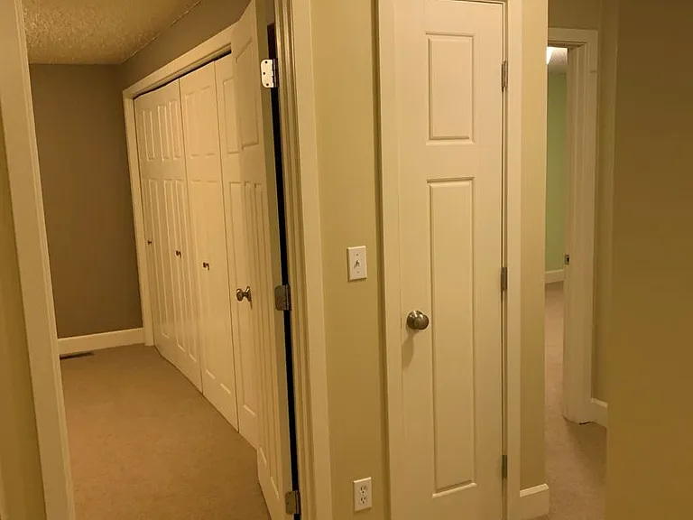 1735 McLean Blvd — Photo 11