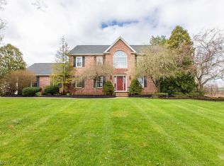 6610 Beach Rd, Medina, OH 44256