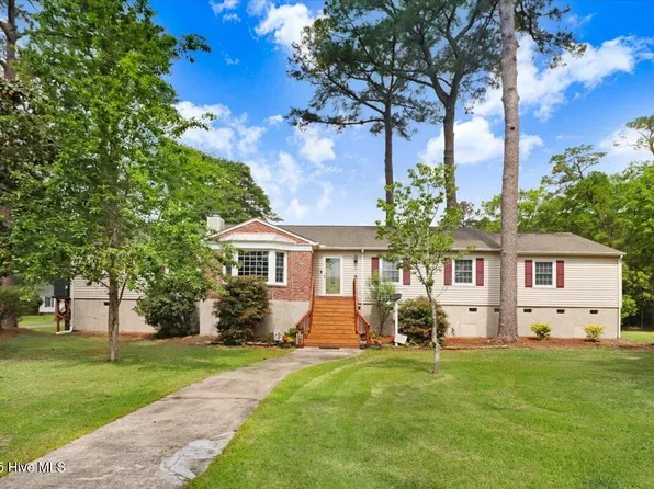 105 Harbor Drive, Washington, NC 27889