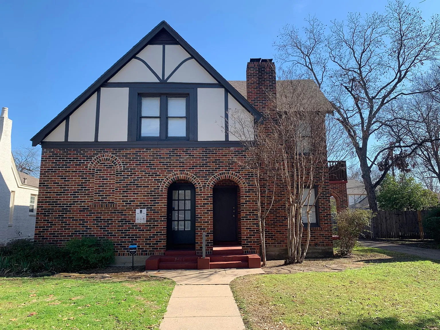 3405 S University Drive — Photo 2