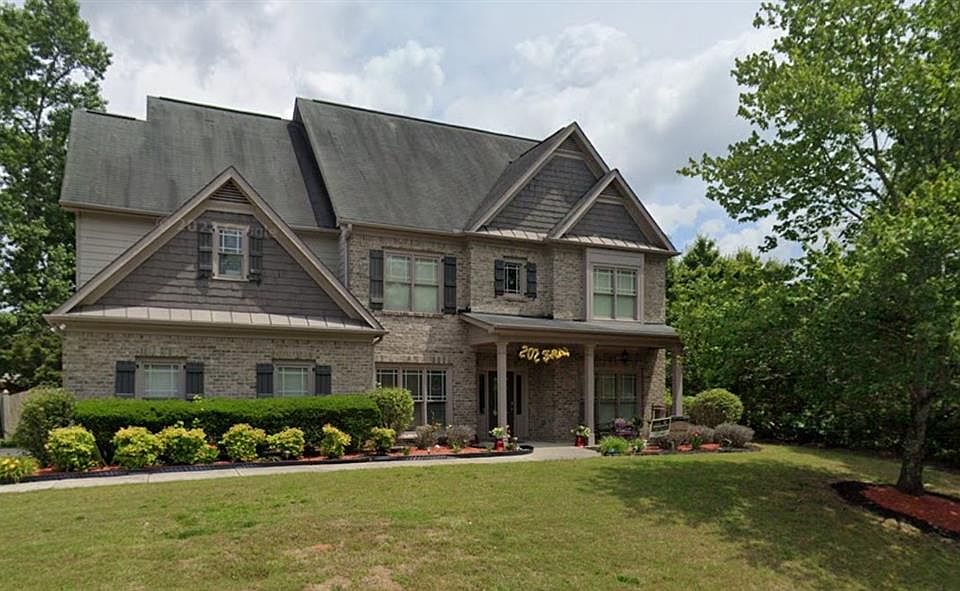 1st image of 455 Cape Ivey Dr