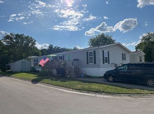 17114 Julie Dr, Davisburg, MI 48350