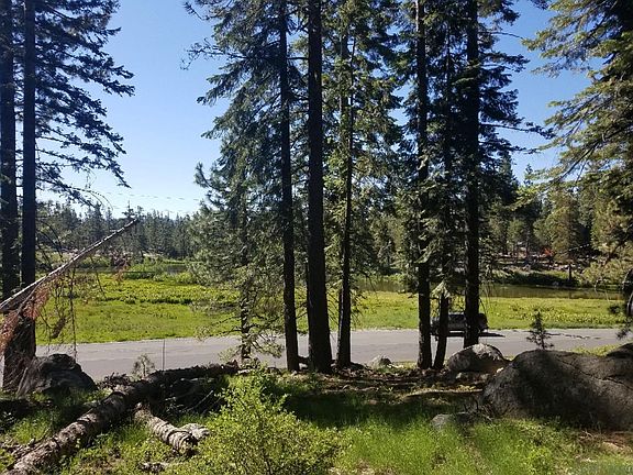 3rd image of 707 Skyline Dr