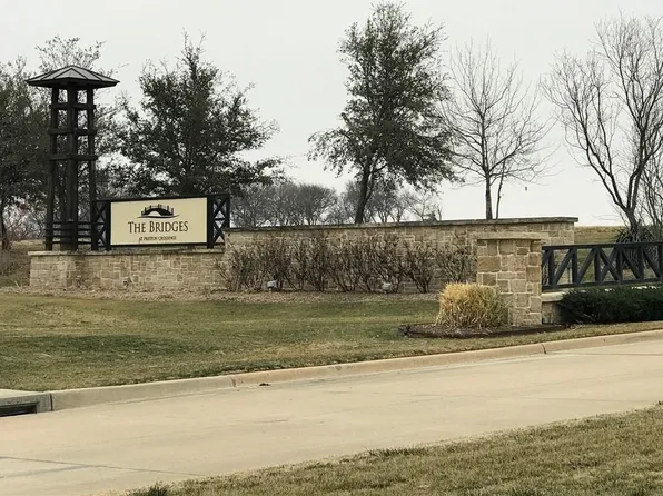 1922 Running Deer Ln, Gunter, TX 75058