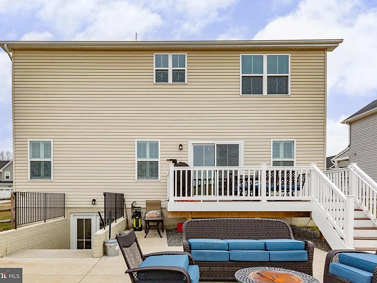 6427 Hawkeye Dr — Photo 18