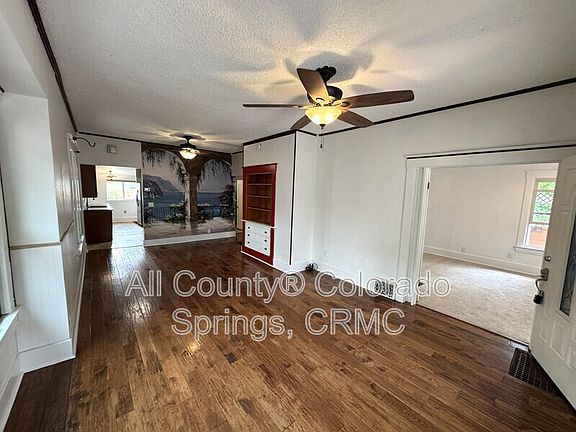 2nd image of 219 E Jefferson St