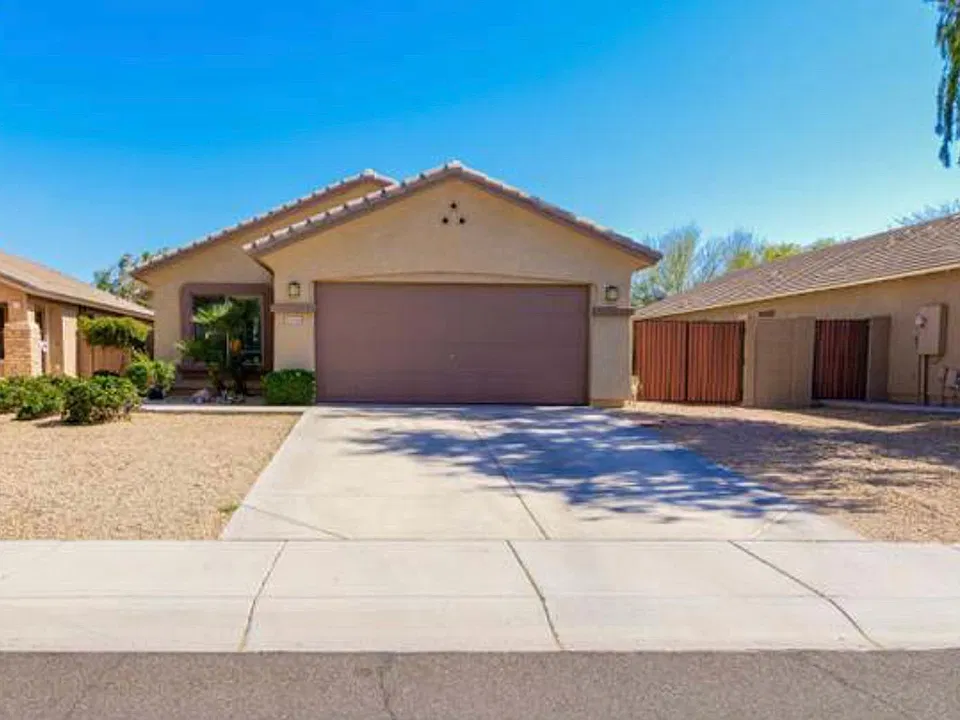 17233 W Banff Ln