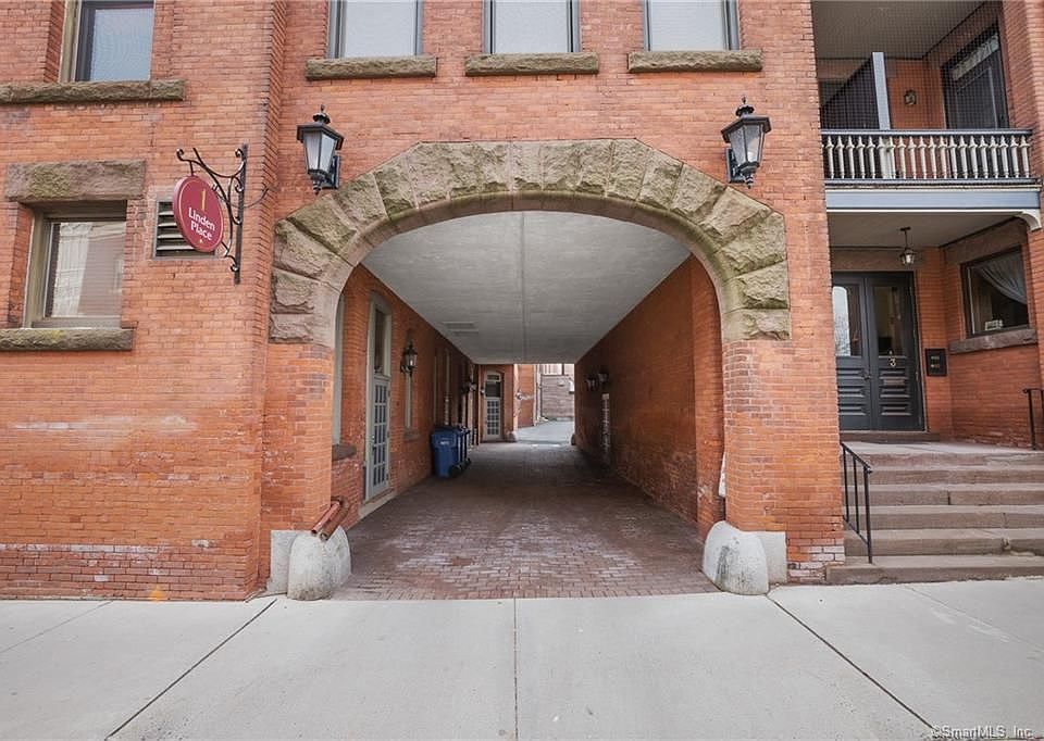 Linden Place 1 Linden Pl Hartford CT Zillow