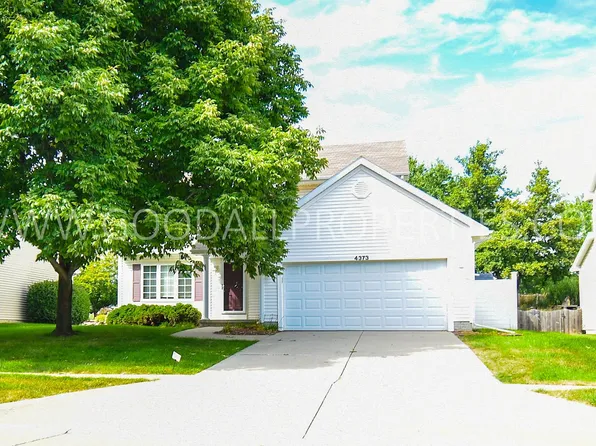 4373 Ashley Park Dr, West Des Moines, IA 50265