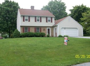 550 Schoolway Dr, Manheim, PA
