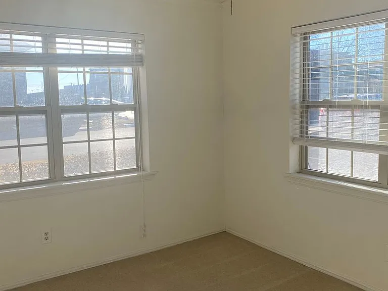 6101 N Brookline Ave #5 — Photo 21