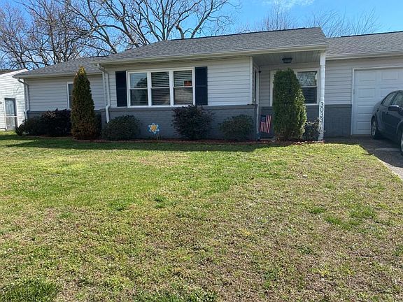 3rd image of 3033 Kenelm Dr