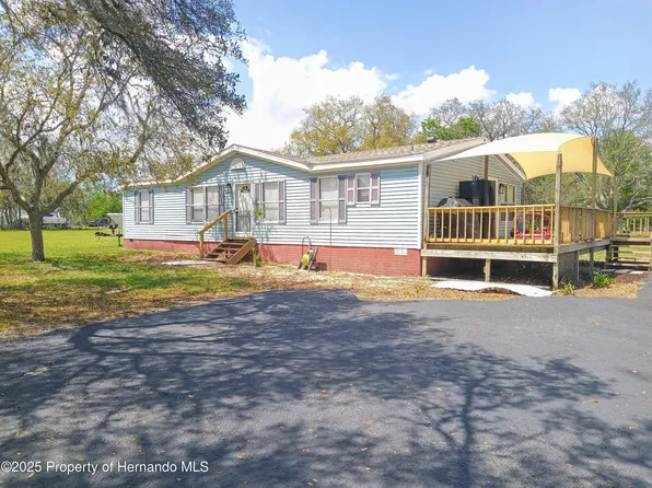 16549 Bosley Dr, Spring Hill, FL 34610