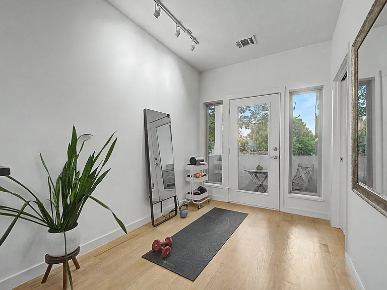 3700 W Beverly Dr — Photo 12