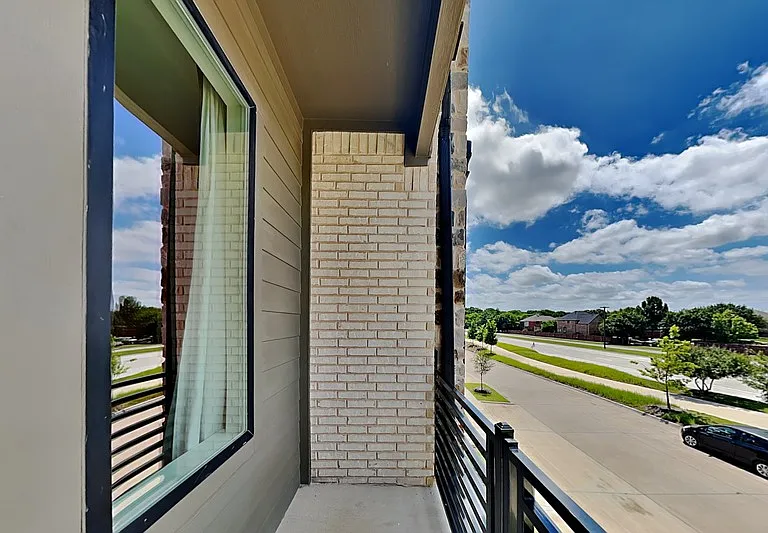 1192 Daybreak Dr — Photo 17