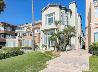 1308 Pacific Coast Hwy, Huntington Beach, CA 92648