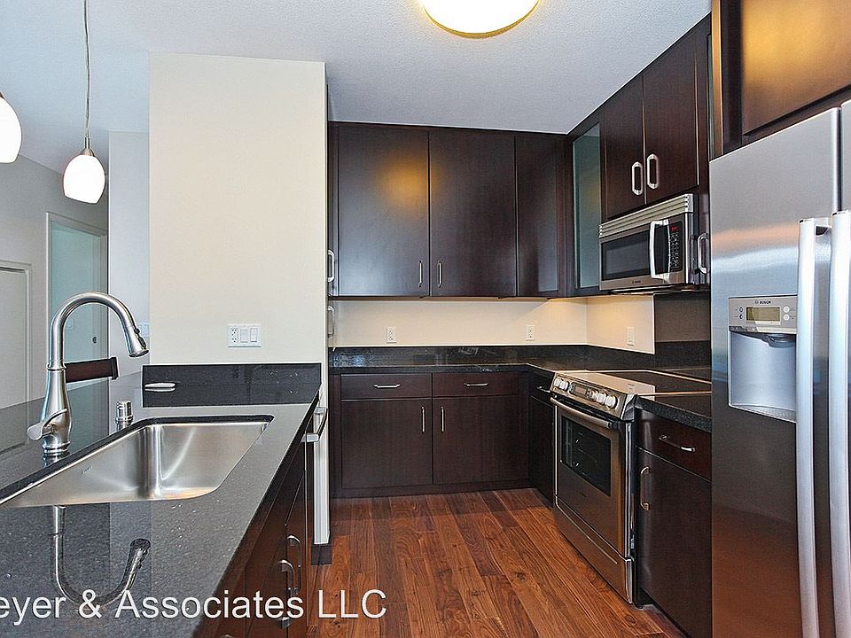 1st image of 1189 Waimanu St APT 1303