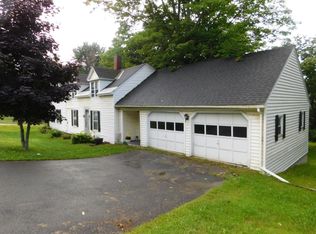 73 Spring St, Dexter, ME 04930