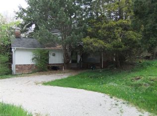 9582 Music St, Novelty, OH 44072