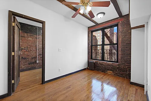 520 E 14th St #13 Photo 1