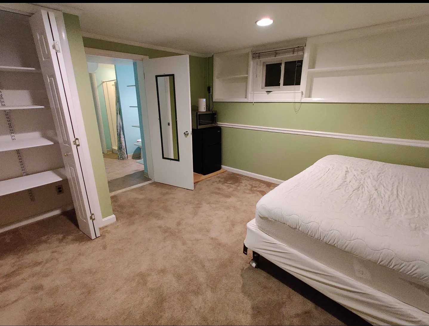 4 bed, $850 — Photo 2