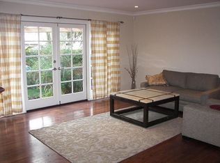 3398 Floyd Ter, Los Angeles, CA 90068