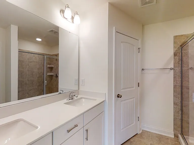 1119 Amber Shadow Dr — Photo 13