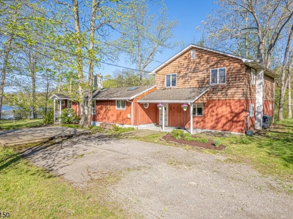 24 Burgher Rd, Vernon Twp., NJ 07422