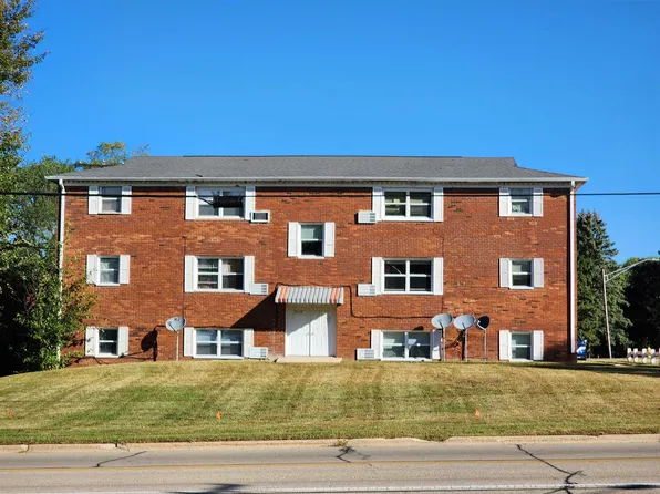 2930 Sandy Hollow Rd, Rockford, IL 61109