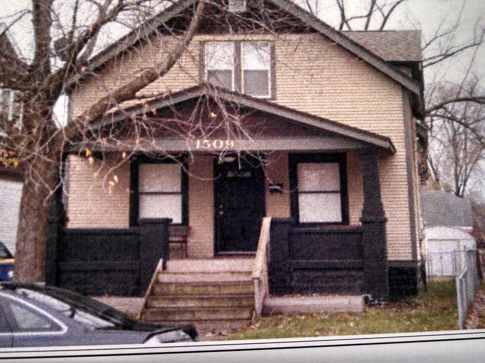 1st image of 1509 Alpine Ave NW