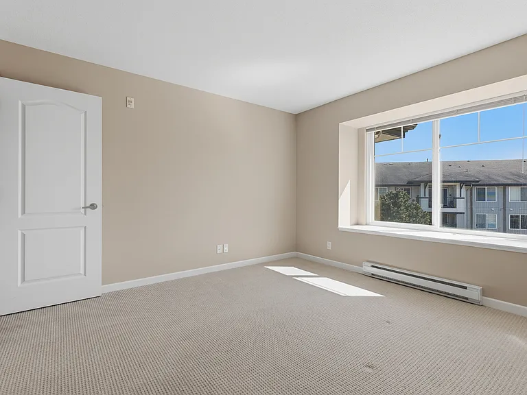 7556 Topaz Dr — Photo 13