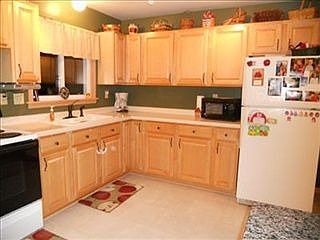 4th image of 609 Buckingham Dr