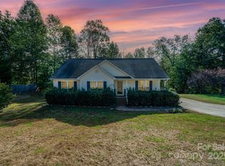920 Brooklee Dr, Kings Mountain, NC 28086