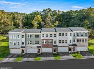 4 Leaf Dr #123, Downingtown, PA 19335