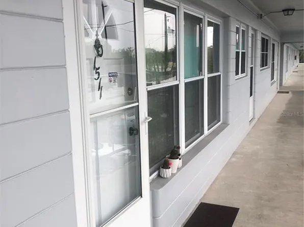 5840 43rd Ter N APT 1511, Kenneth City, FL 33709