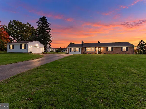 2 Keller Way, Downingtown, PA 19335