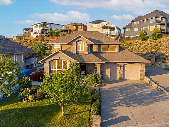 2nd image of 1052 Quail Dr