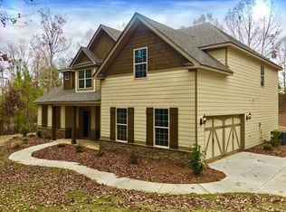 19 Edgewater Ct, Hamilton, GA 31811