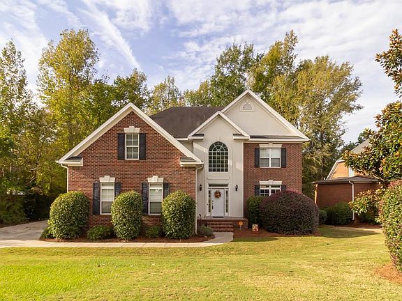 2nd image of 514 Farmington Cir
