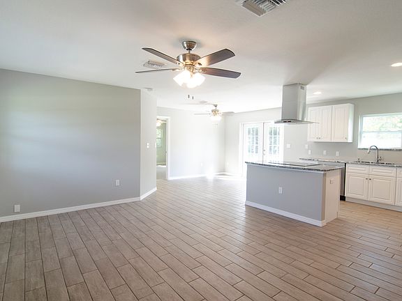 4th image of 11237 Oceanspray Blvd