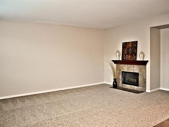 5th image of 21504 Coral Rock Ln