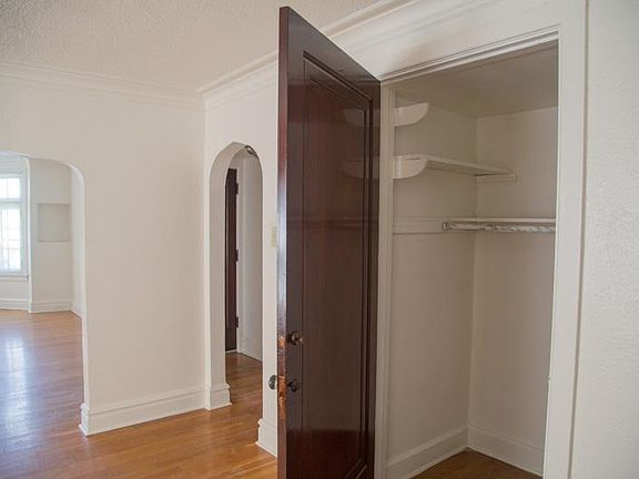 5th image of 7527 Buckingham Dr #2W