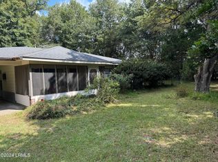 216 Power Line Rd, Estill, SC 29918