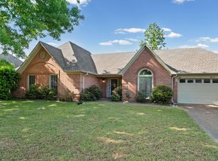 8710 Old Post Rd, Cordova, TN 38018