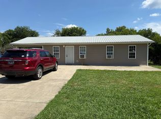 224 Fowler St, Vonore, TN 37885