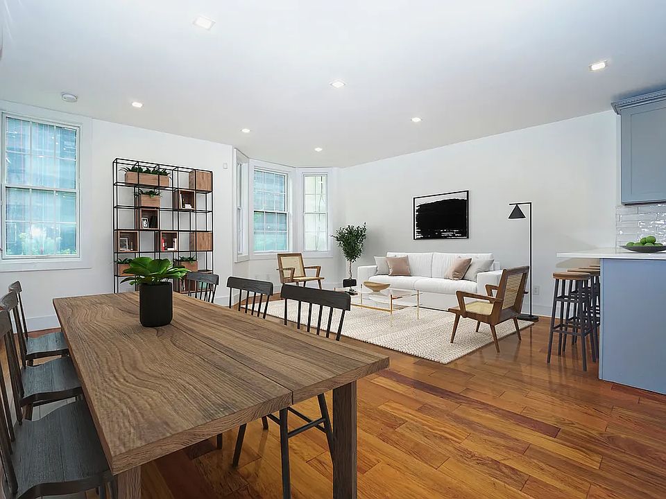 1st image of 139 Albany Ave #3
